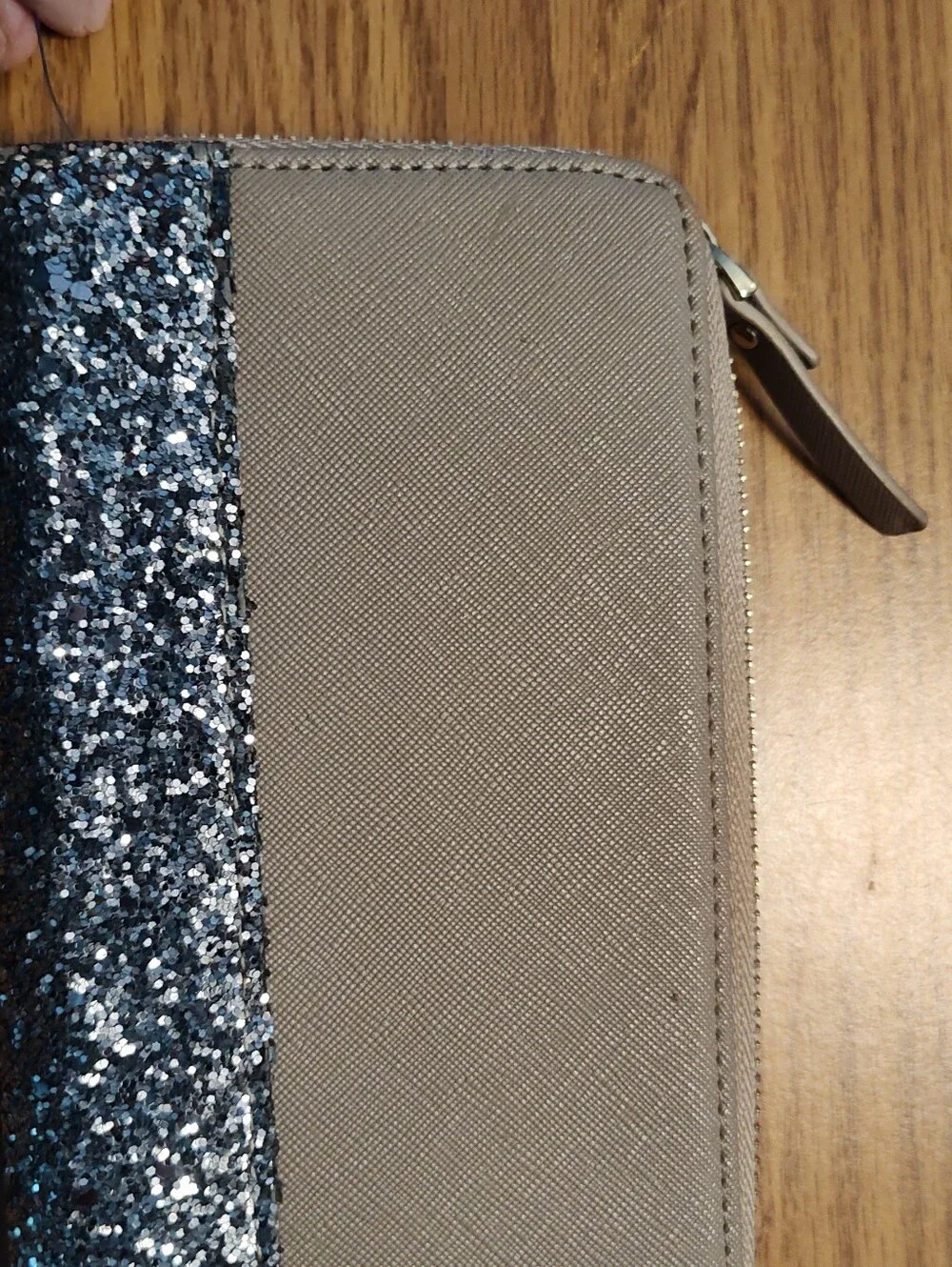 Kate Spade Greta Court Glitter Neda Zip Wallet Tan. VGUC. , With ID/Card Wallet.